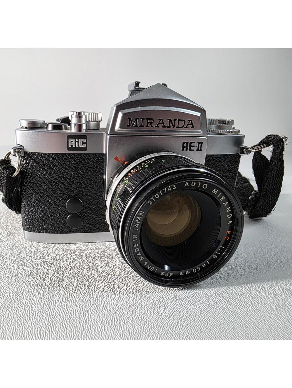 Vtg Miranda RE-II 35mm Film SLR Camera w/ 50mm f/1.8 - Tested (Partially..Works)
